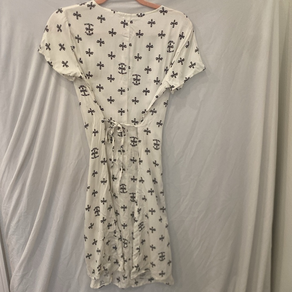 Camp Funtime white and black dress size small - Picture 5 of 6